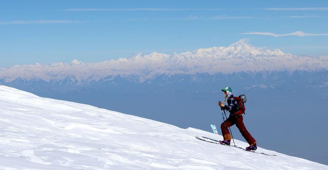 Farhat_Naik_on_Instagram__““When_everything_feels_like_an_uphill_struggle,_Just_